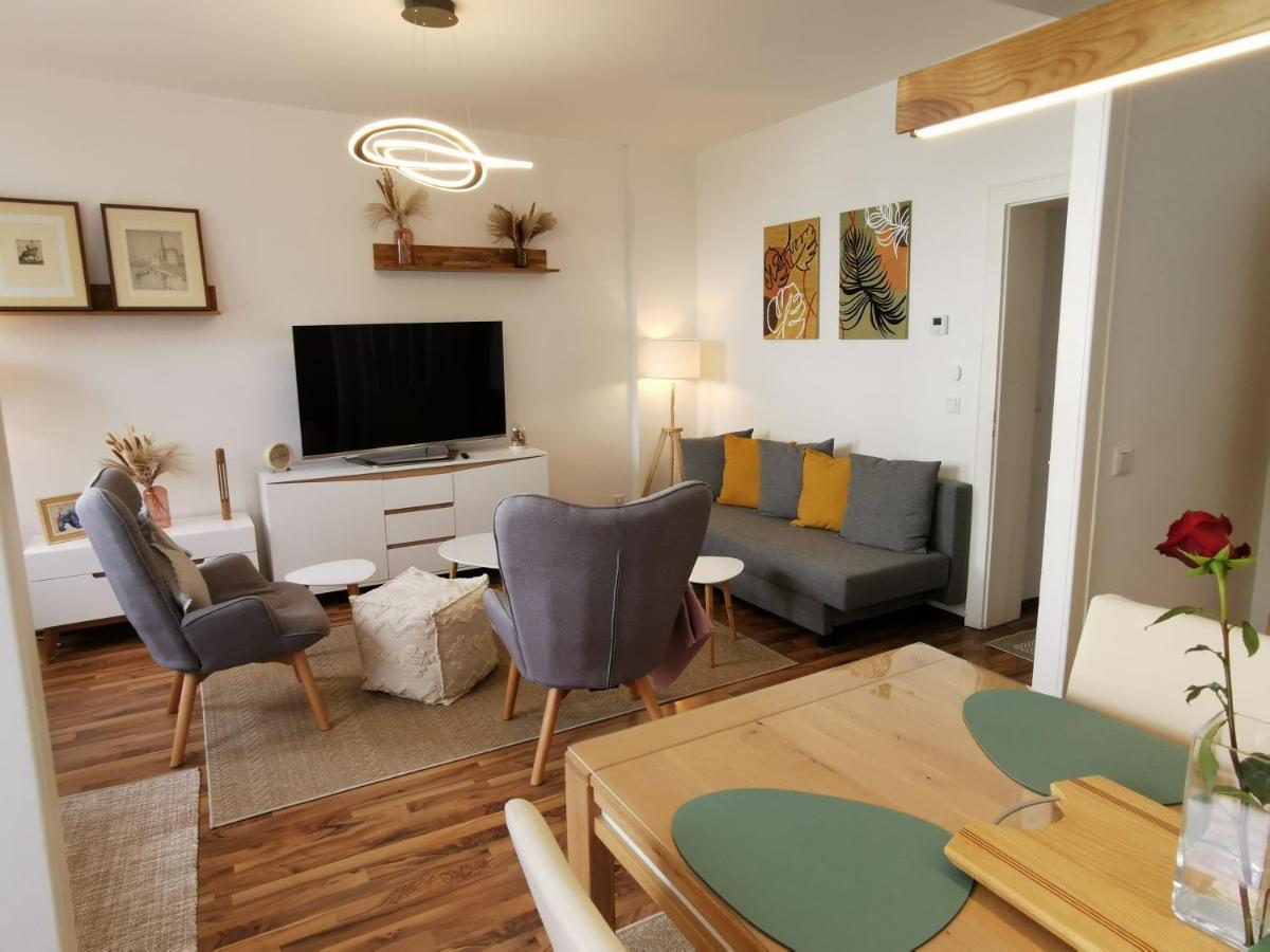 Apartment Quirin Neuss Bagian luar foto